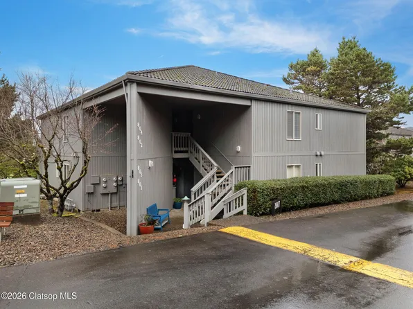 2017 Gearhart Green Dr, Seaside, OR 97138