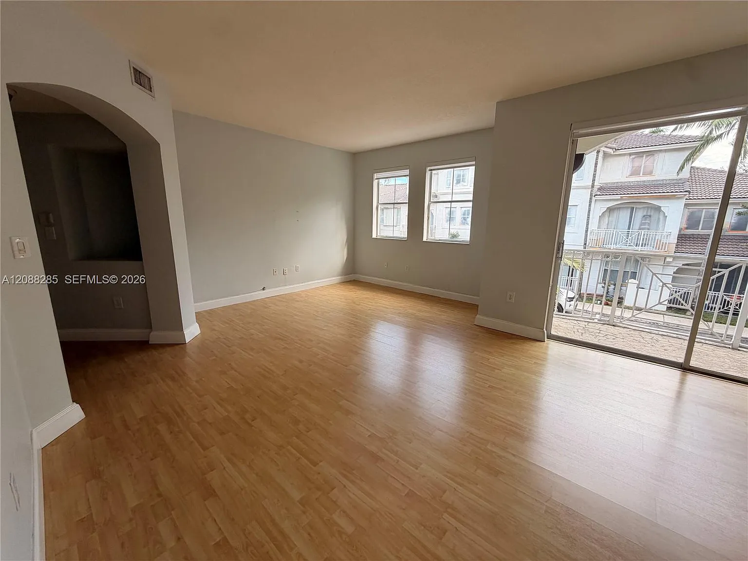 Century Park Condo — Photo 4