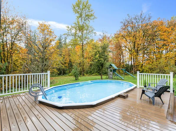 24445 104th Ave, Maple Ridge, BC V2W 1J2