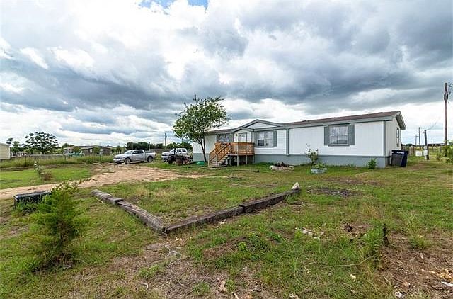 1st image of 2093 County Road 223