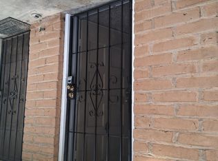 4136 N Thesta St APT 9, Fresno, CA 93726