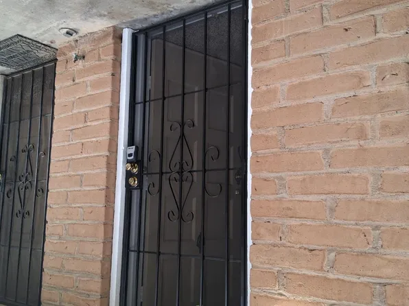 4136 N Thesta St APT 9, Fresno, CA 93726