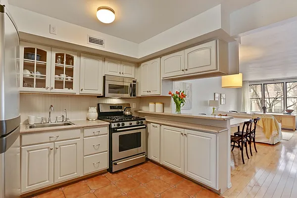 Rented by Corcoran | media 3