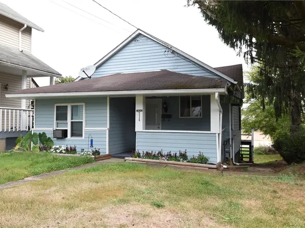 314 Longfellow St, Vandergrift, PA 15690