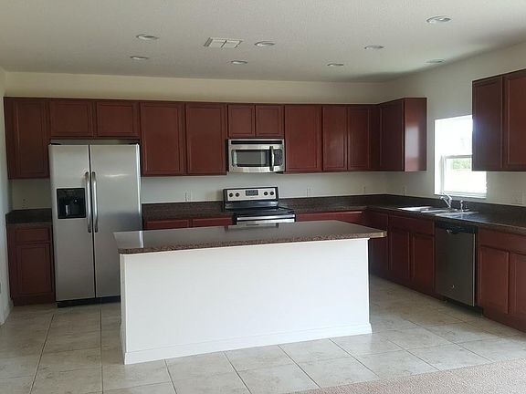 5th image of 2237 Cypress Lake Pl