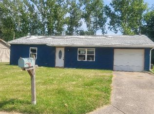 1508 Belleau Lake Dr, O'Fallon, MO 63366