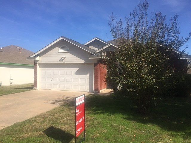 1st image of 804 Riverway Ln