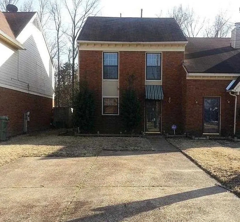 2 bed, 1400 sqft, $1,175 — Photo 2