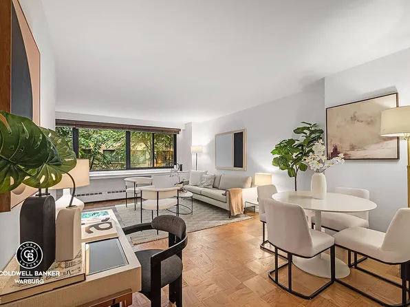 16 W 16th St APT 2GN, New York, NY 10011