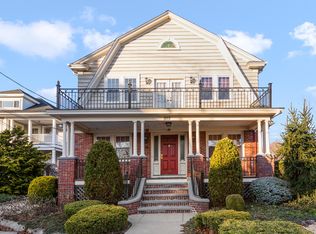 975 Smith St, Providence, RI 02908