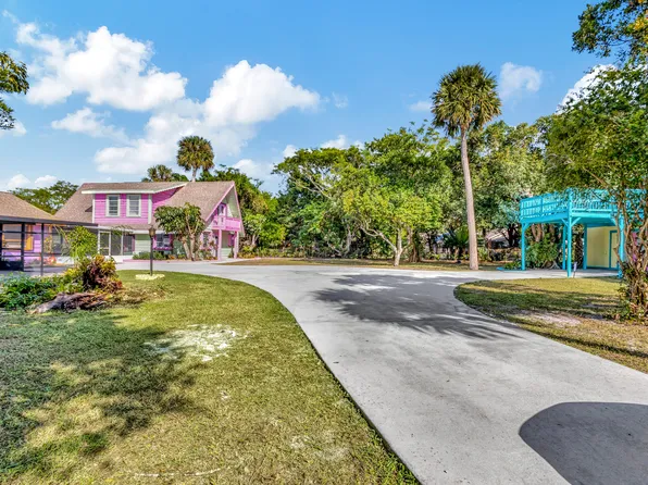 8225 S Indian River Drive #8225, Fort Pierce, FL 34982