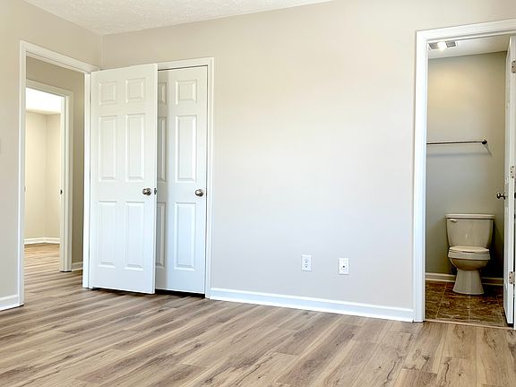 2nd image of 221 Wayne Dr