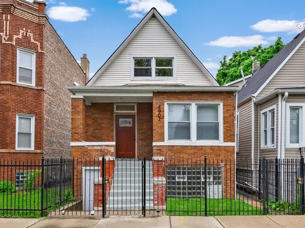 4902 W Iowa St, Chicago, IL 60651
