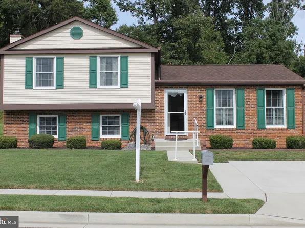 9302 Orbitan Rd, Parkville, MD 21234