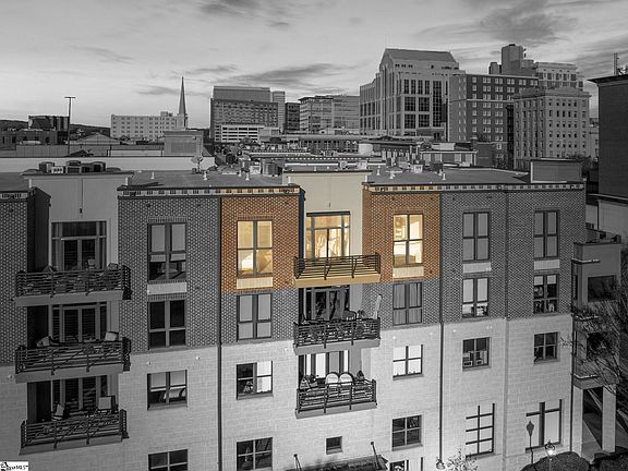 2nd image of 112 W Broad St #404B