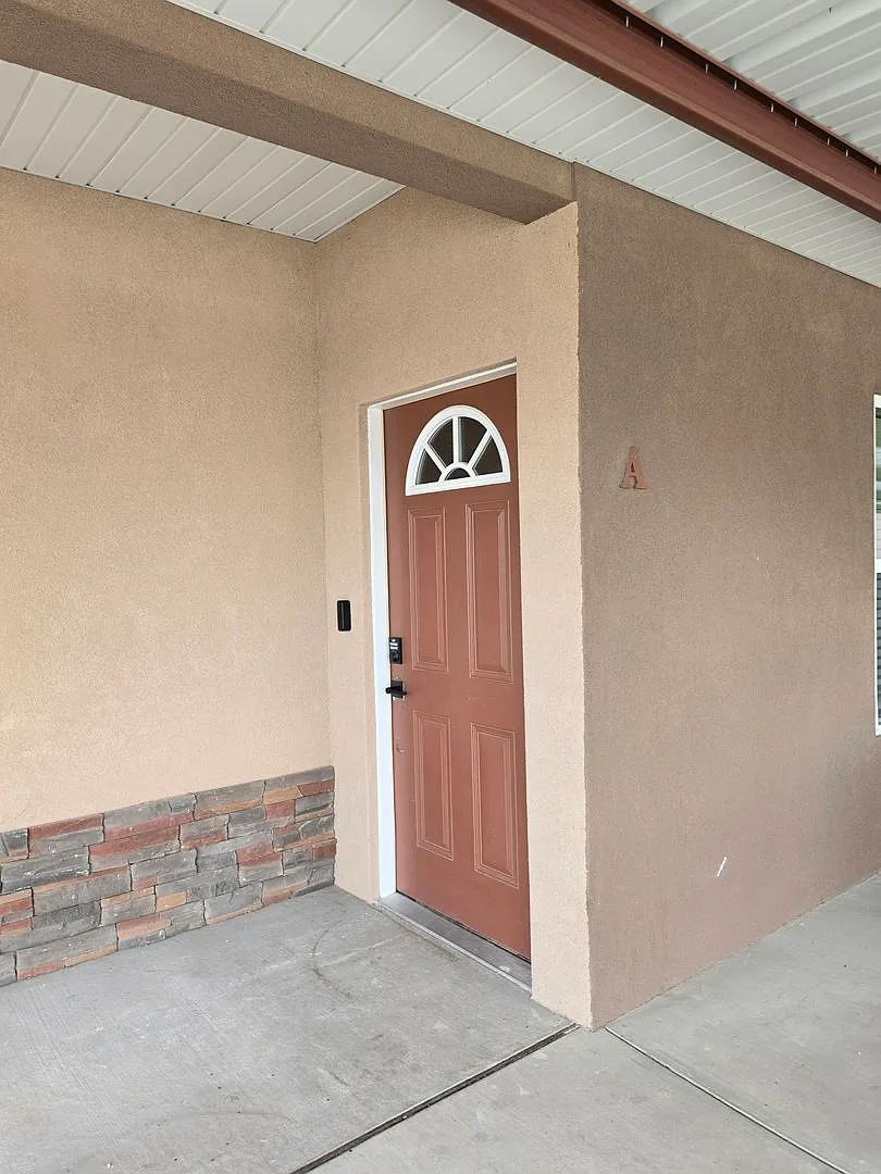 1801 S Ave O — Photo 2
