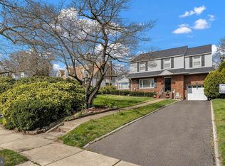 7023 Grant Ave, Pennsauken, NJ 08109