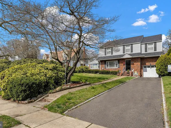 7023 Grant Ave, Pennsauken, NJ 08109