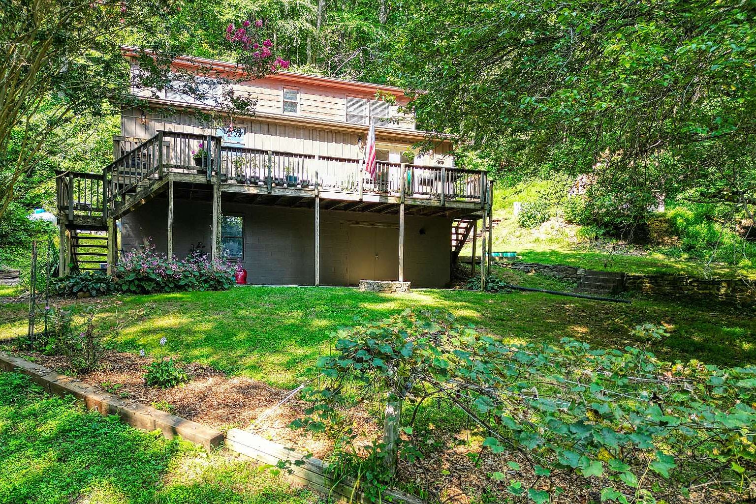 4053 Wildwood Ln, Young Harris, GA 30582 Zillow