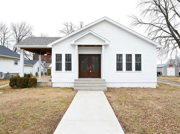 108 E Walnut St, Sharpsville, IN 46068
