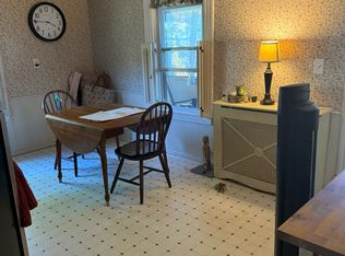 356 Wentworth Ave, Lowell, MA 01852