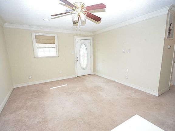 5th image of 137 12th St