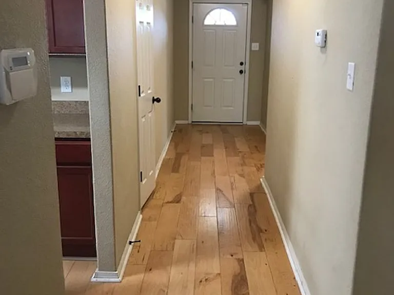 6017 Trammel Estates Dr — Photo 3