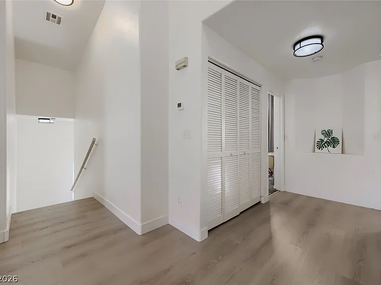 8301 Boseck Dr #232 — Photo 2