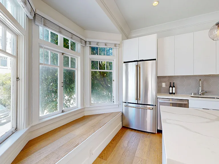 1305 Lombard St #1 — Photo 10
