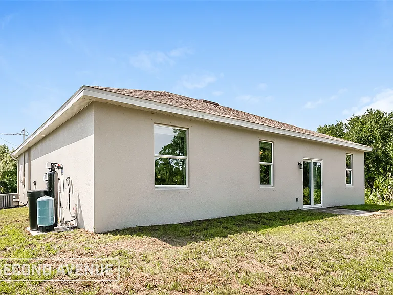 3353 Reservoir St — Photo 22