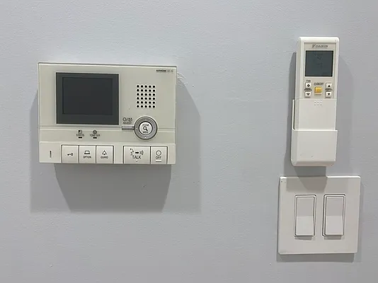 Rented by Corcoran | media 10