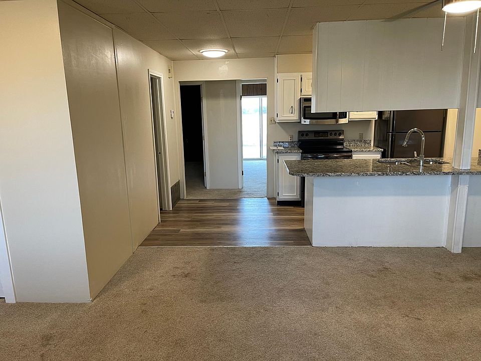 1st image of 212 Morris Ave #7