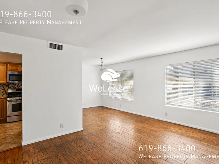 1886 Manzana Way — Photo 8
