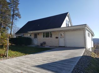 14 Whiting St, Binghamton, NY 13904