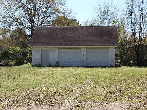 2nd image of 334 Azalea Ave