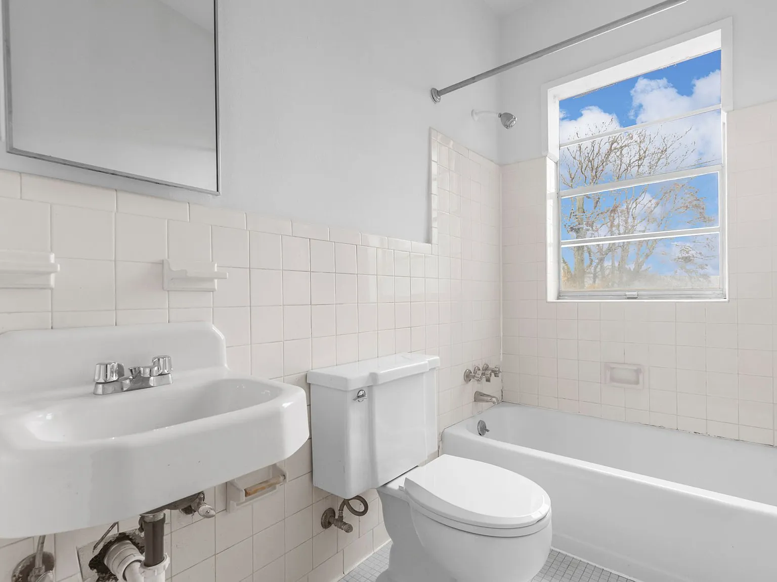 Oakmont Apartments — Photo 4