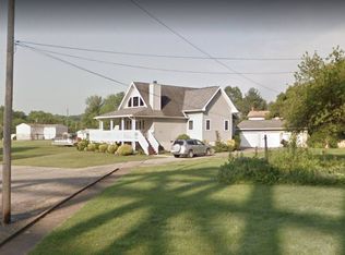 115 Florence St, Belpre, OH 45714