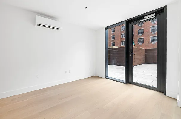 Rented by West 124th Manager LLC | media 166