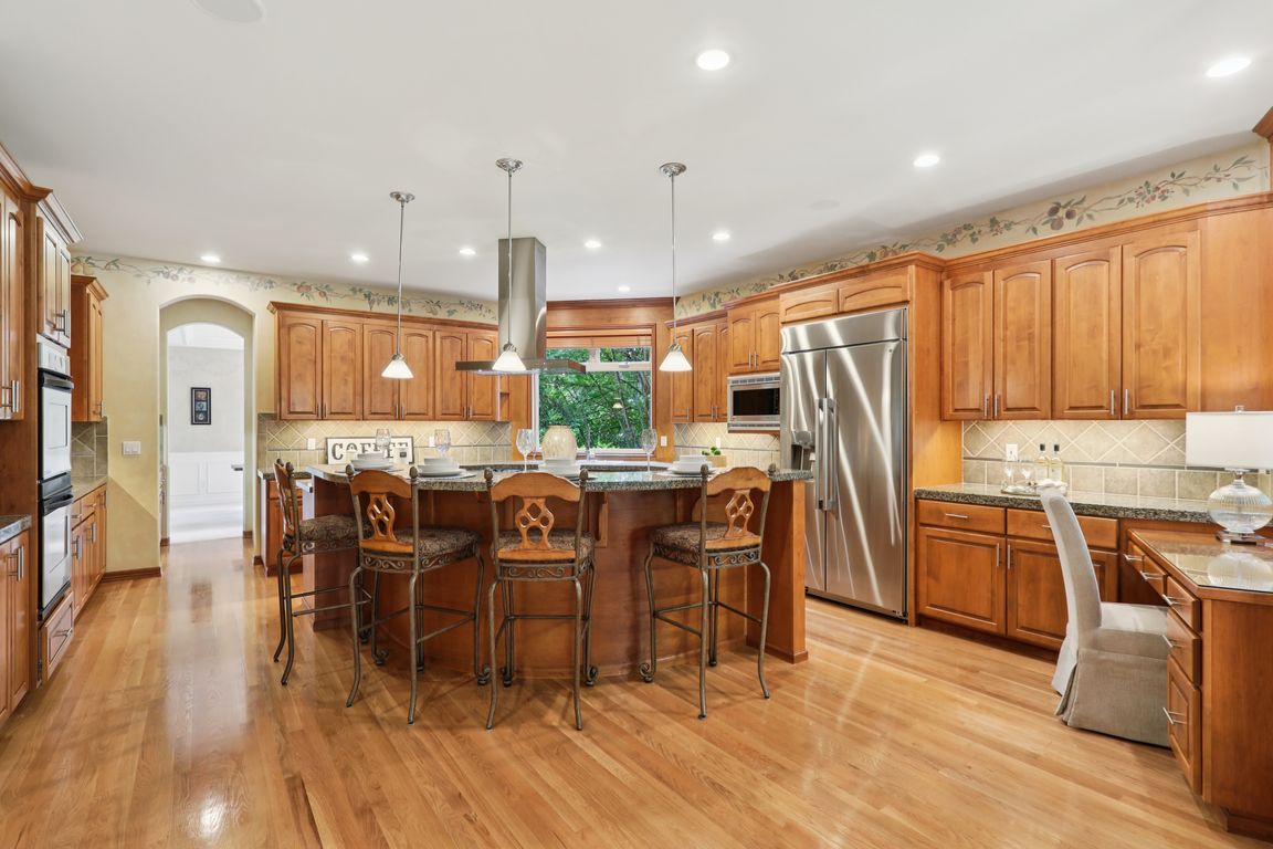 228TH AVE-S2906-012.jpg
