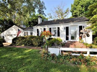 627 Garden Blvd, Belleville, IL 62220