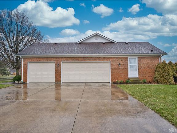 4th image of 2720 Broken Woods Dr