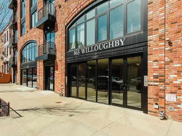 865 Willoughby Avenue image 12 of 13