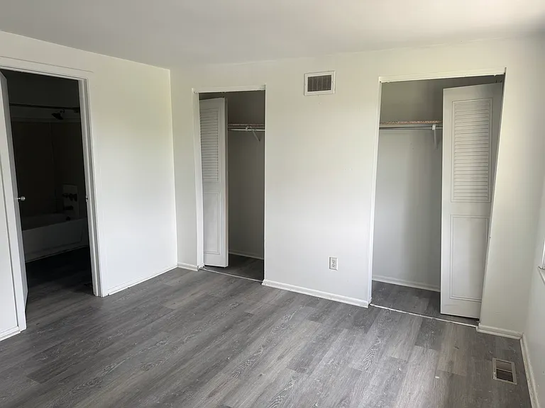 4222 Moller Rd — Photo 3