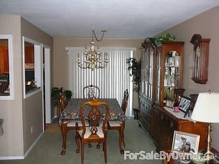 4th image of 25 Munson Ln