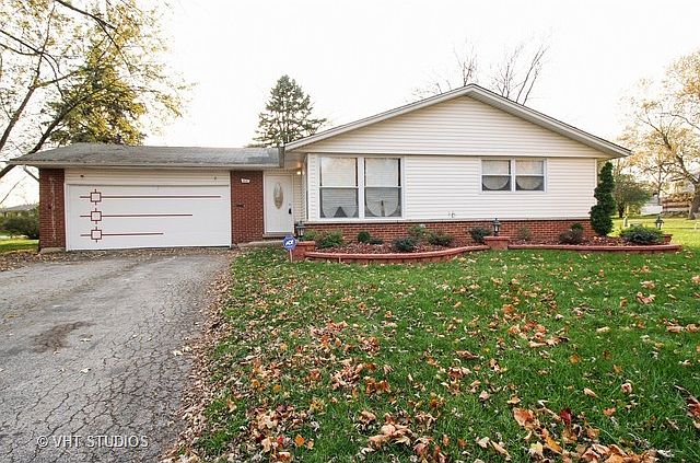 1st image of 3221 Woodworth Pl