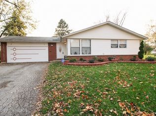 3221 Woodworth Pl, Hazel Crest, IL