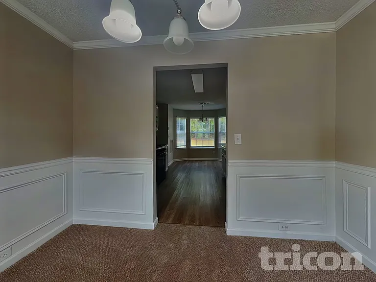 205 Oak Terrace Dr — Photo 5
