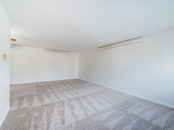 5th image of 265 Park St Unit 1