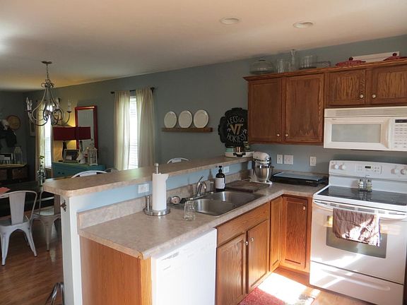 Open kitchen