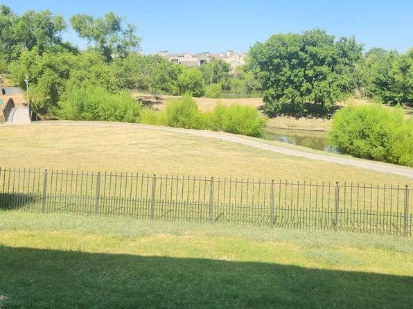 1210 Plaza Lake Dr, San Antonio, TX 78245